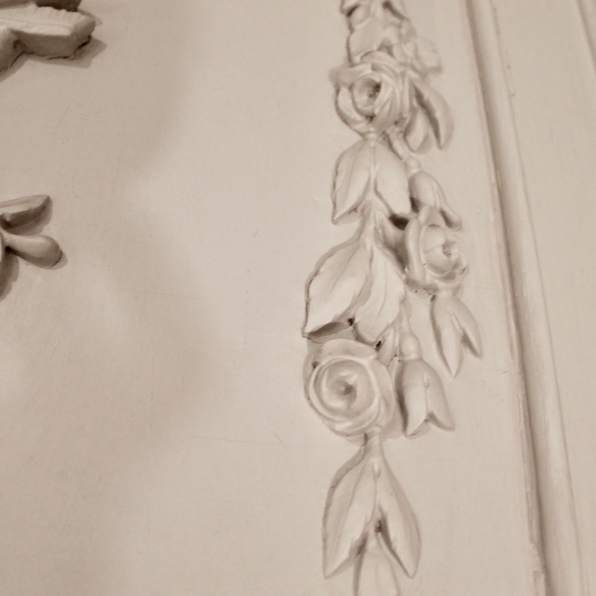 Grey-Painted-Louis-XVI-Style-French-Trumeau-Mirror (7)