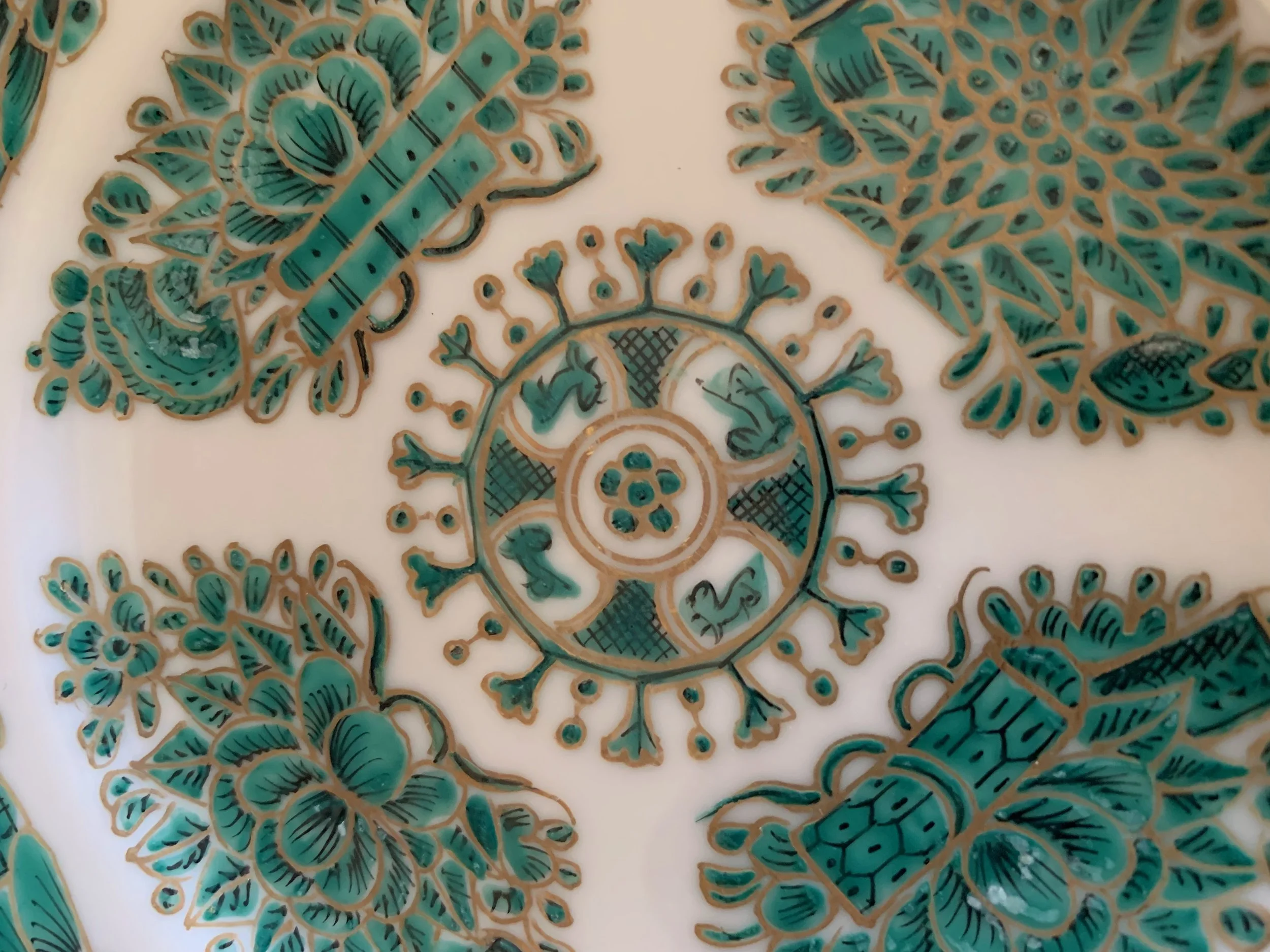 Green-Fitzhugh-Pattern-Chinese-Export-Porcelain-Plates (15) detail
