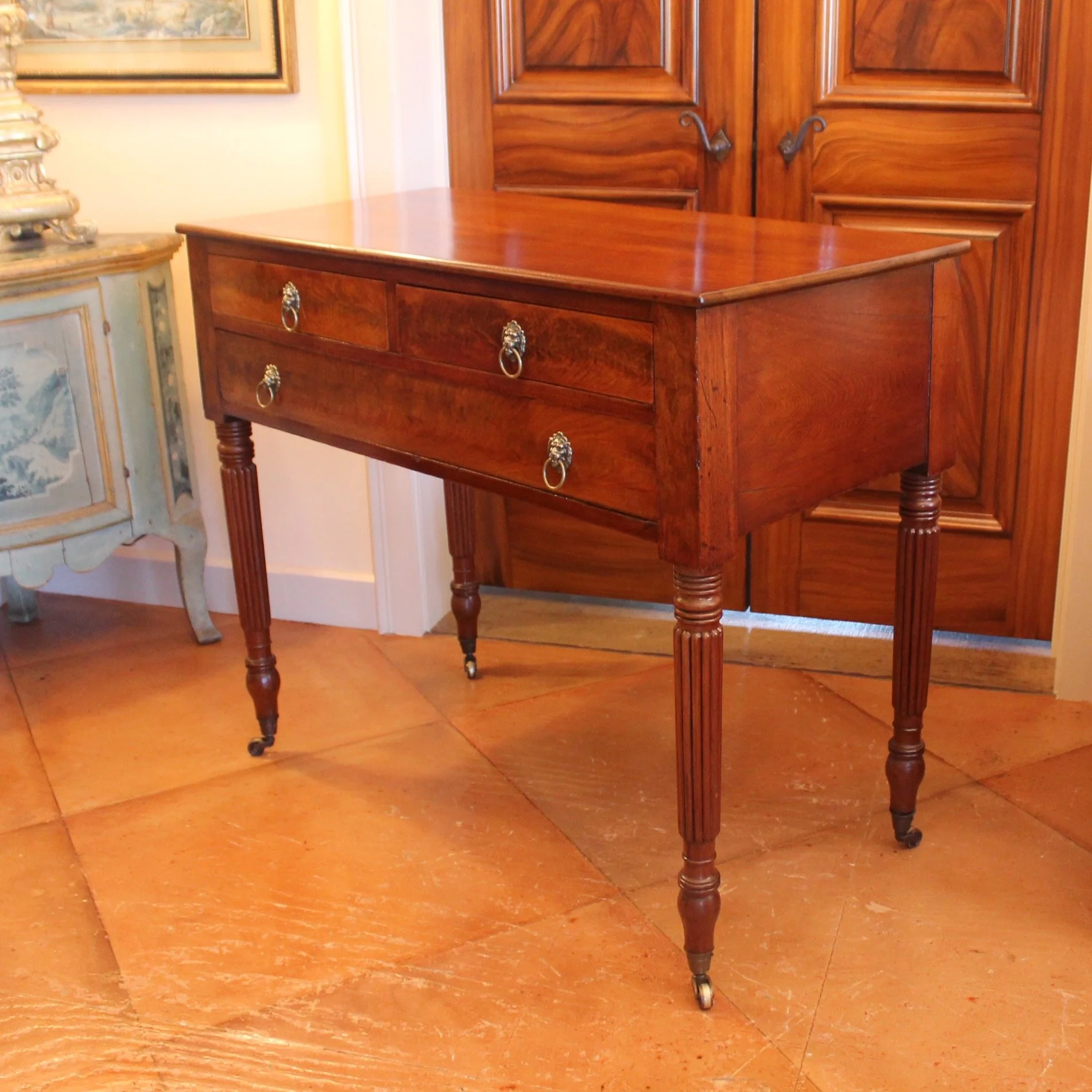 American-New-England-Sheraton-Serving-Table