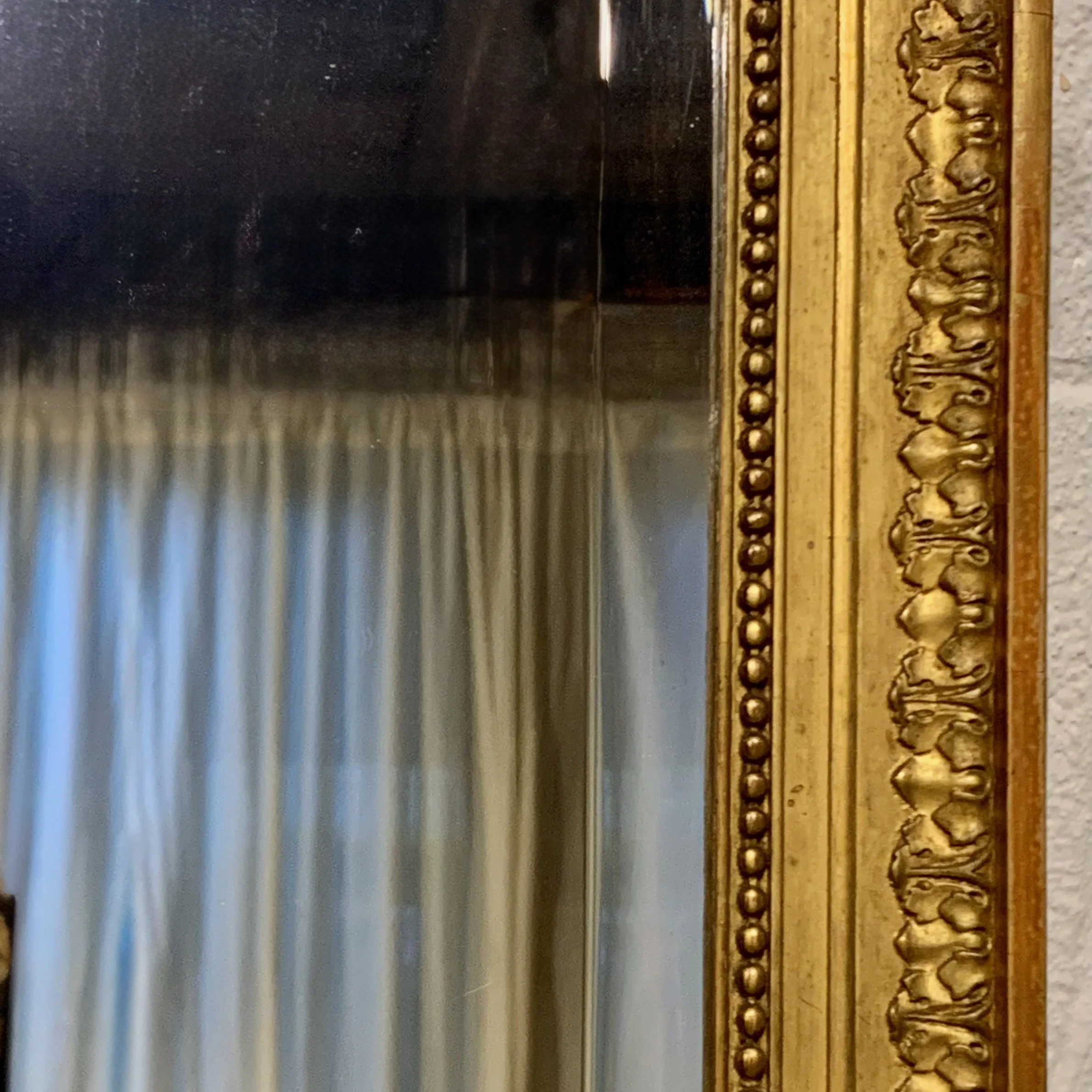 Large-Louis-XVI-Style-Giltwood-Mirror (9)-detail