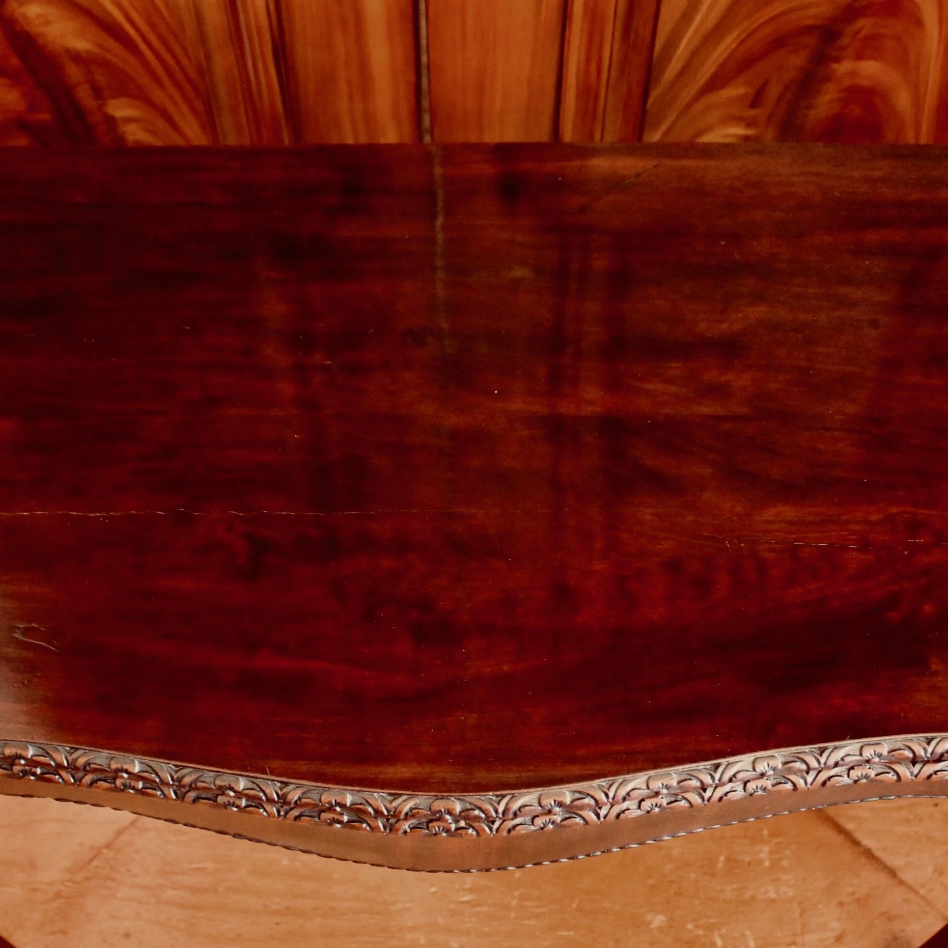 Irish-Mahogany-Game-Table-Carve Rosette-Edge (6).jpeg