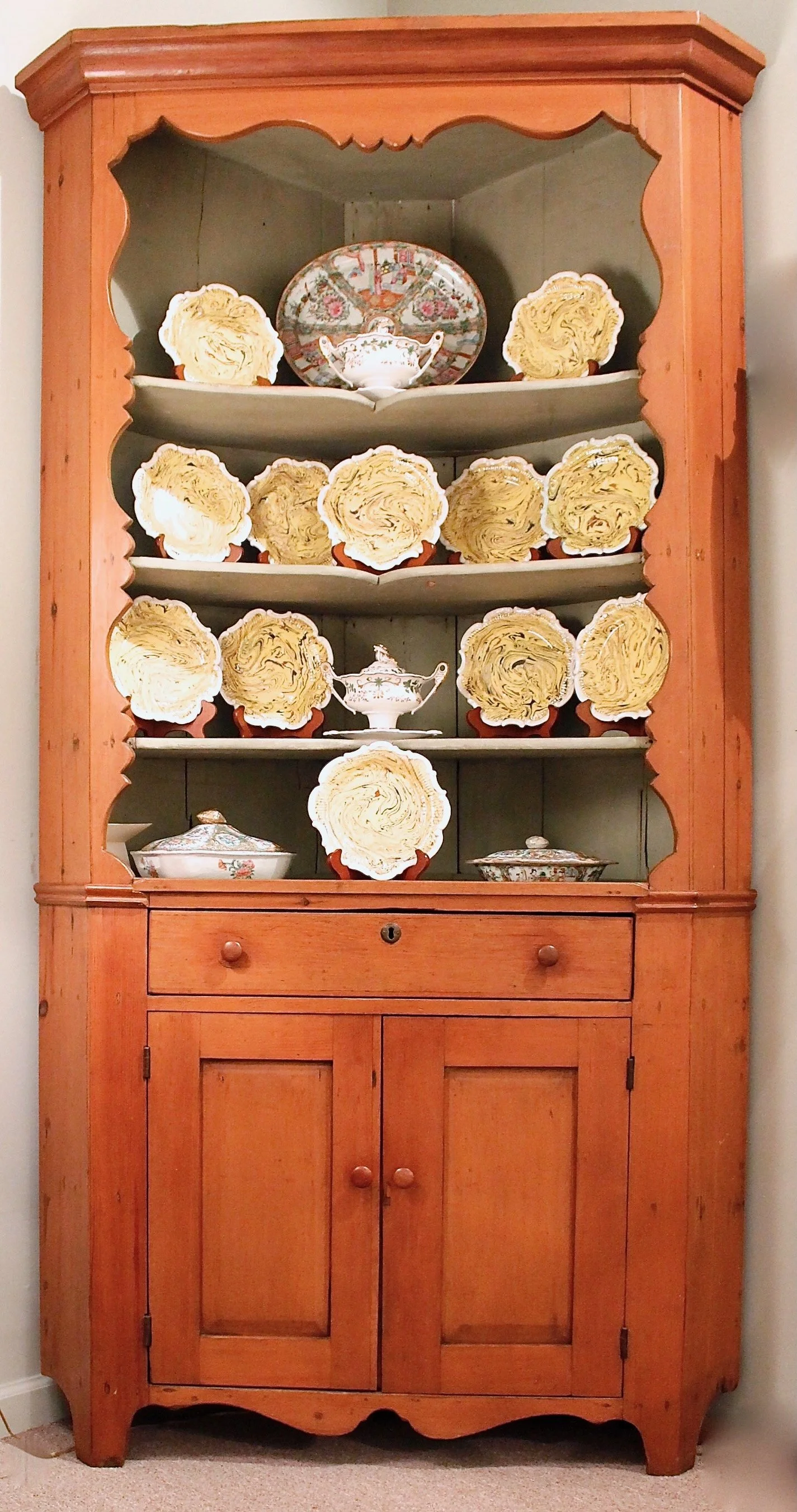 Pennsylvania antique open corner cupboard (12)