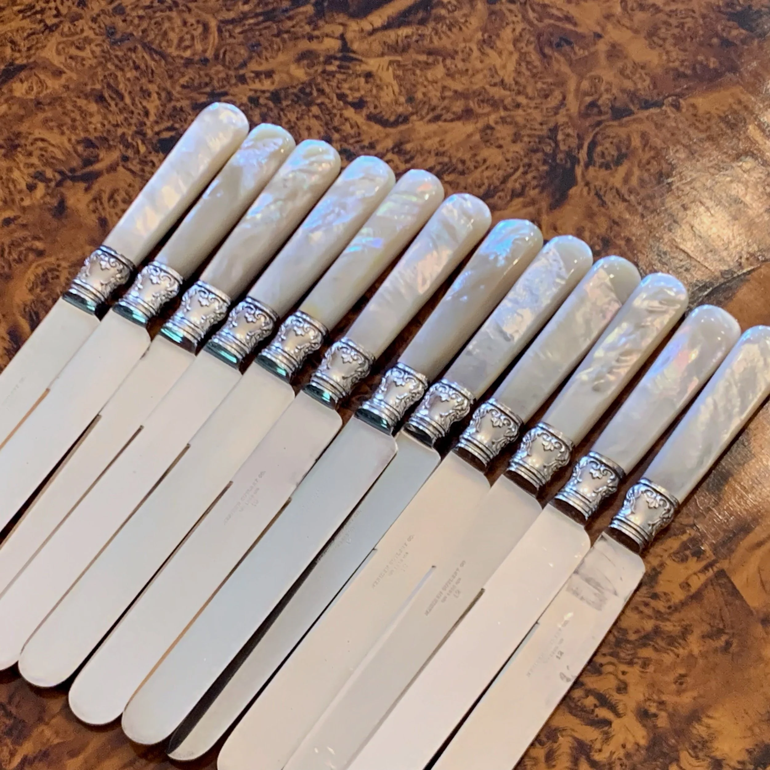Meriden-Sterling-Silver-&-Mother-of-Pearl-Knives-Set-of-12 (11).jpeg