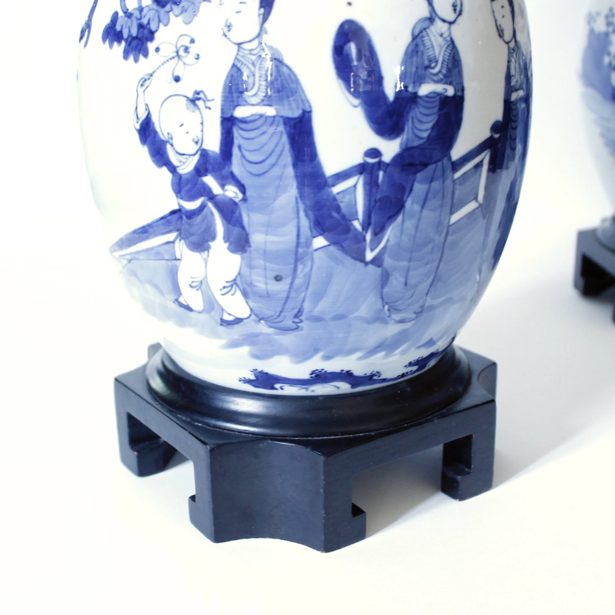 Pair of Chinese Blue and White kangxi Decorated Ginger Jar Lamps