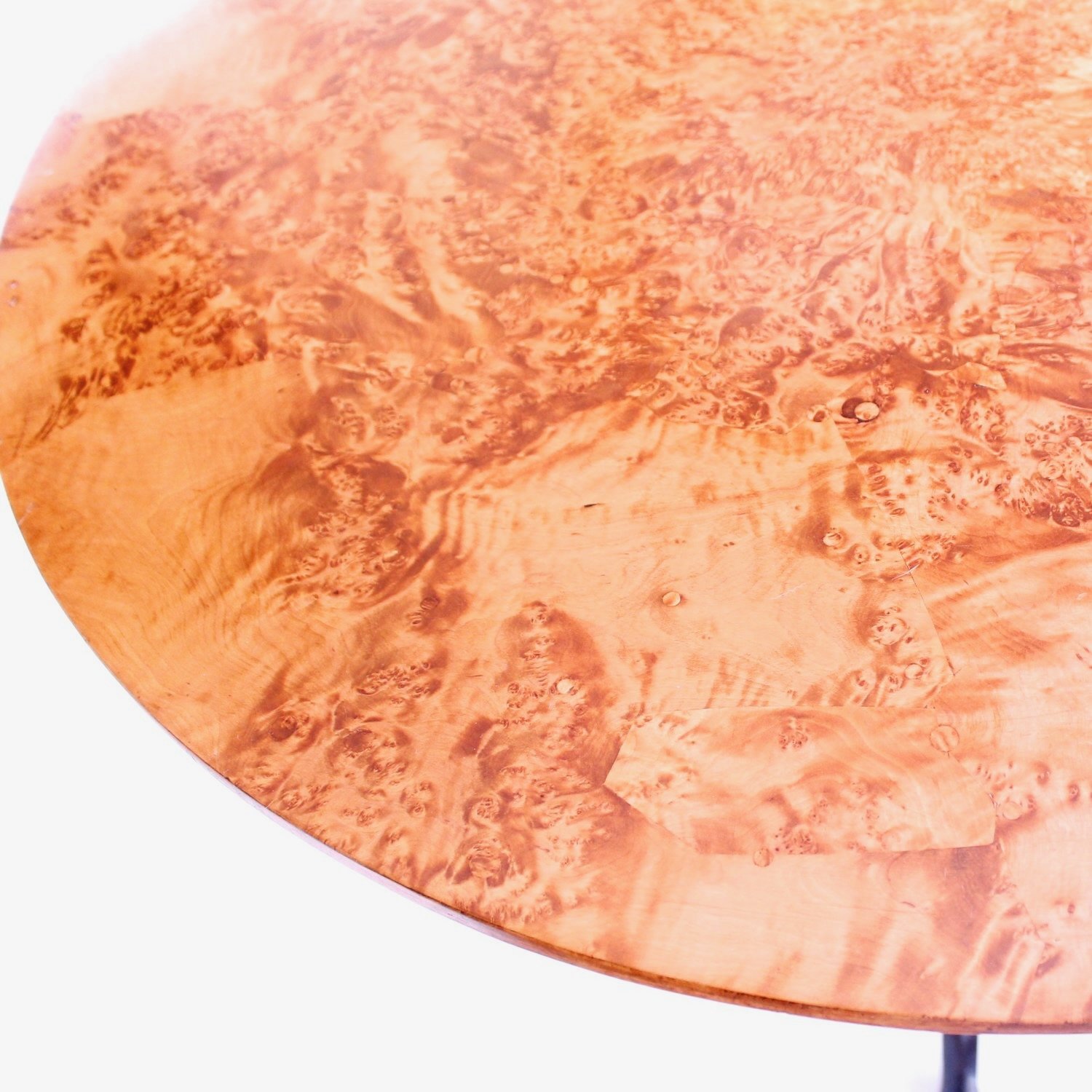 Swedish-Burl-Wood-Round-Tilt-Top-Table-Late-18th-century (5)