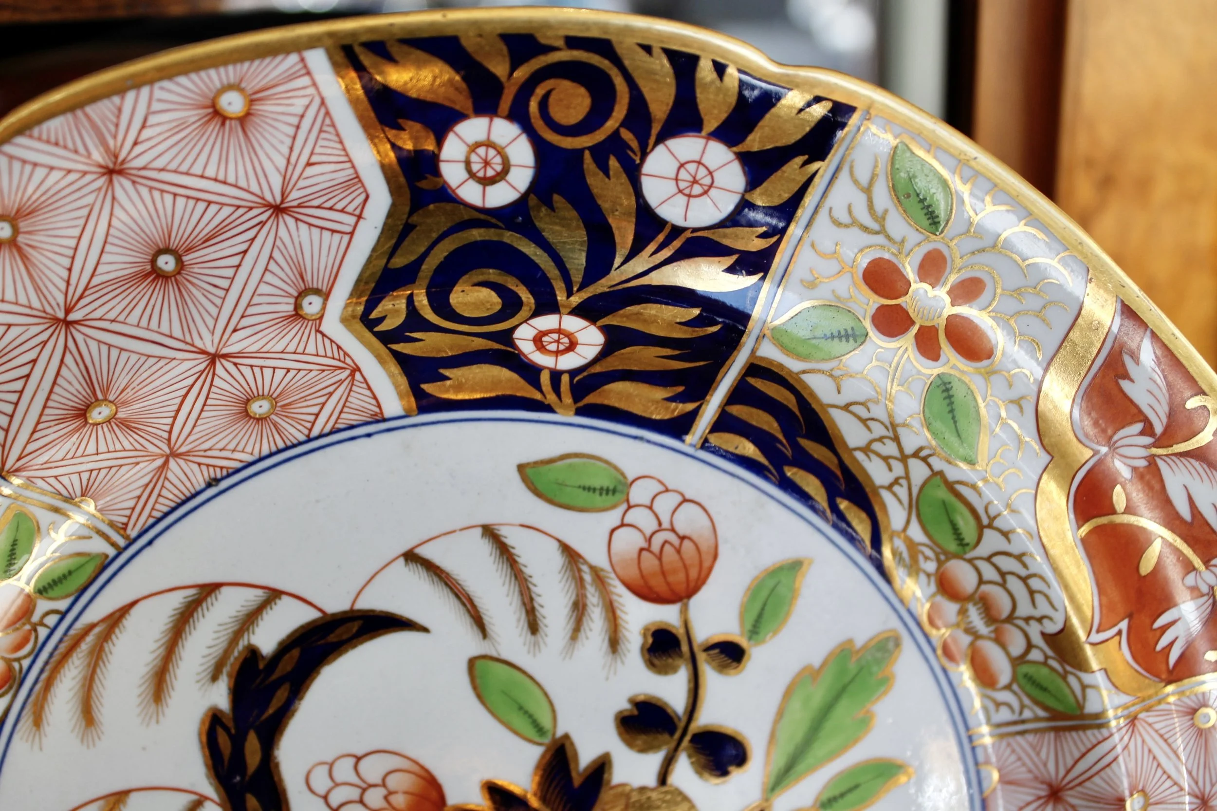 Trio Imari Porcelain Plates "Rock and Tree" or "Money Tree" Pattern