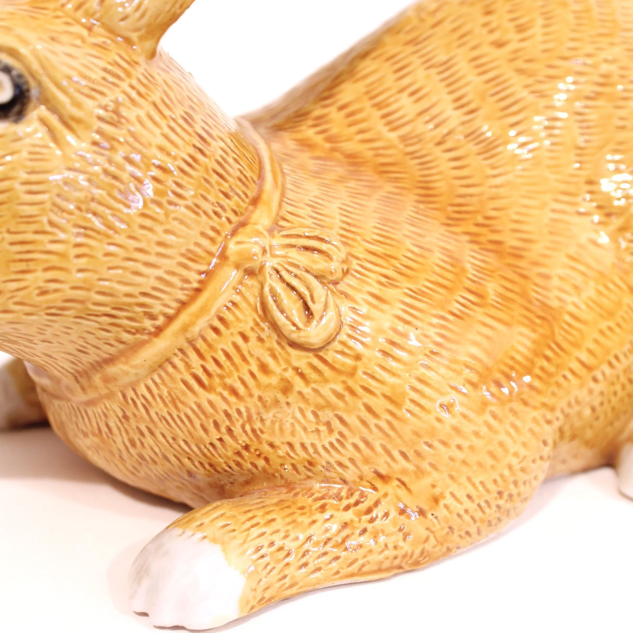 Pair of Chinese Export Porcelain Rabbits