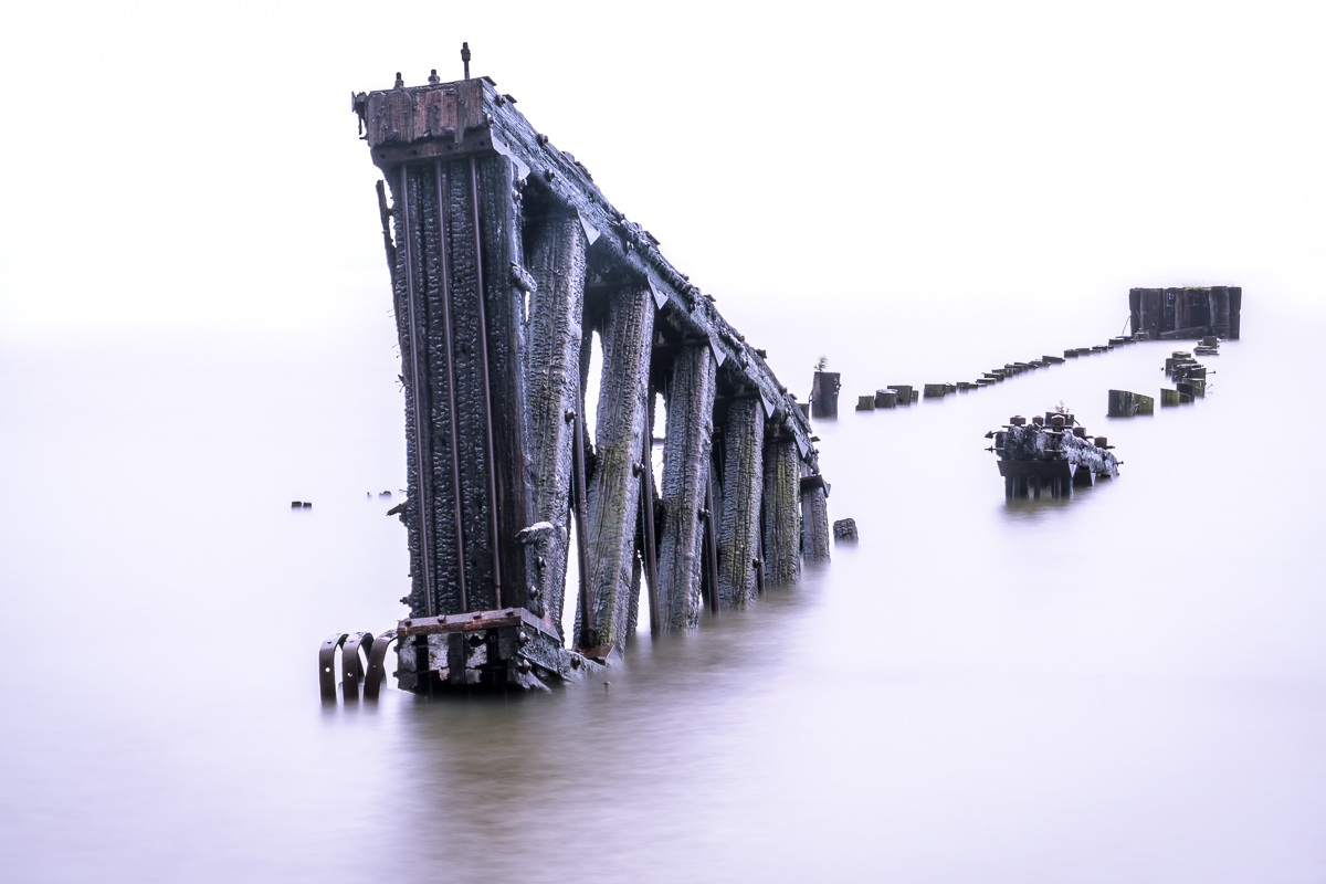 Pier iron support structure