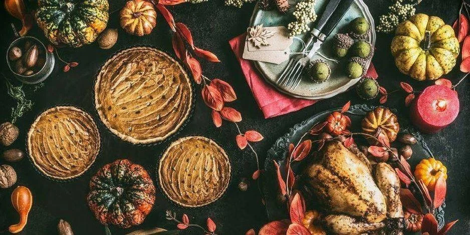 Gather and give thanks with us for a delicious Thanksgiving Dinner October 13th and 14th from 5 to 10 pm. Starter: Soup: butternut squash soup, crème Fraiche OR Salad: heritage greens, apple, candied walnuts, cranberries, maple dijon vinaigrette Entrée: Apple rosemary turkey, Yukon potato & caramelized onion mash, cranberry apple stuffing, green beans & baby carrots, homemade cranberry preserves, house-made gravy OR AAA prime rib, Yukon potato & caramelized onion mash, green beans & baby carrot, au jus Dessert: Pumpkin pie, bourbon cream, candied pecans RESERVATIONS RECOMMENDED Please 306-693-7778