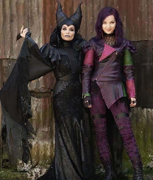 The Classic Disney Influences in the Costumes of Descendants