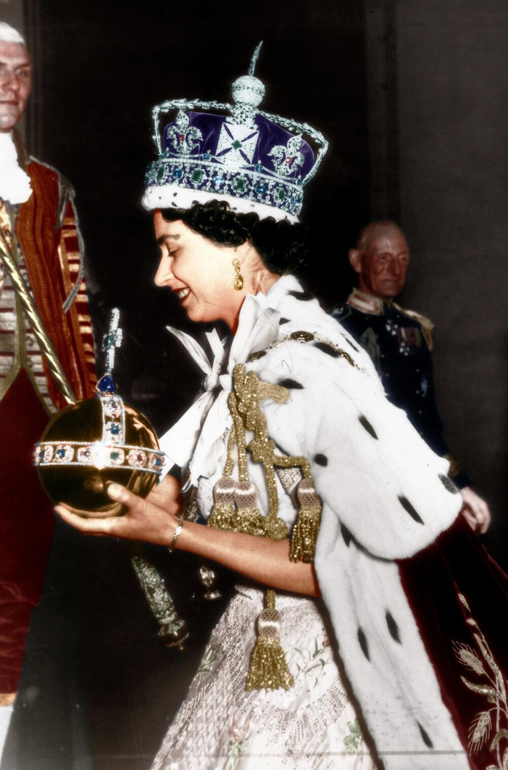real+queen+imperial+crown.jpg