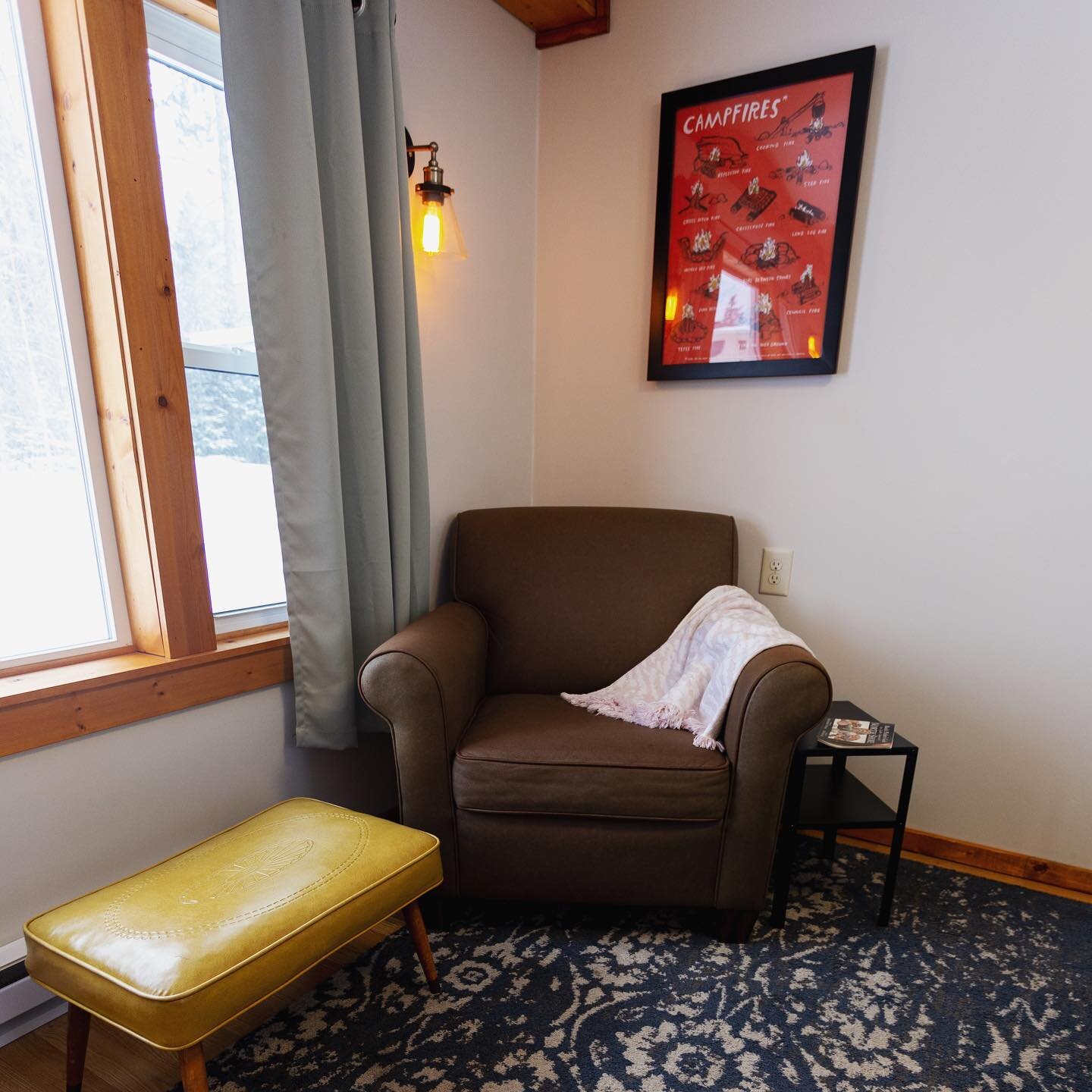 We have weekend availability in the Superior Suite throughout April. Come enjoy some spring sunshine on the north shore! Now booking on basecampbungalows.com.

#grandmaraismn #lakesuperior #donorthmn #basecampnorthshore