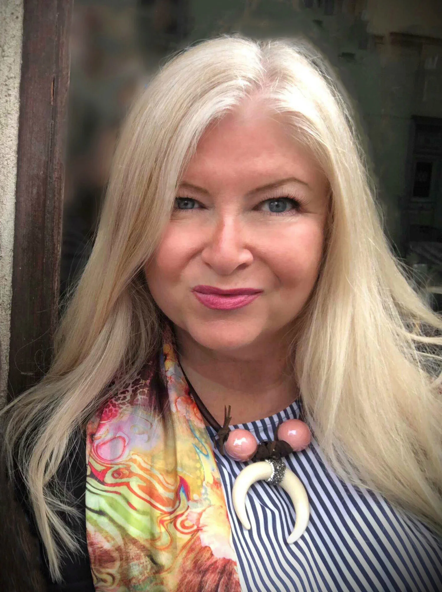 Luxury Home Staging by Domaine Luxe professional designer Denise Jadd
