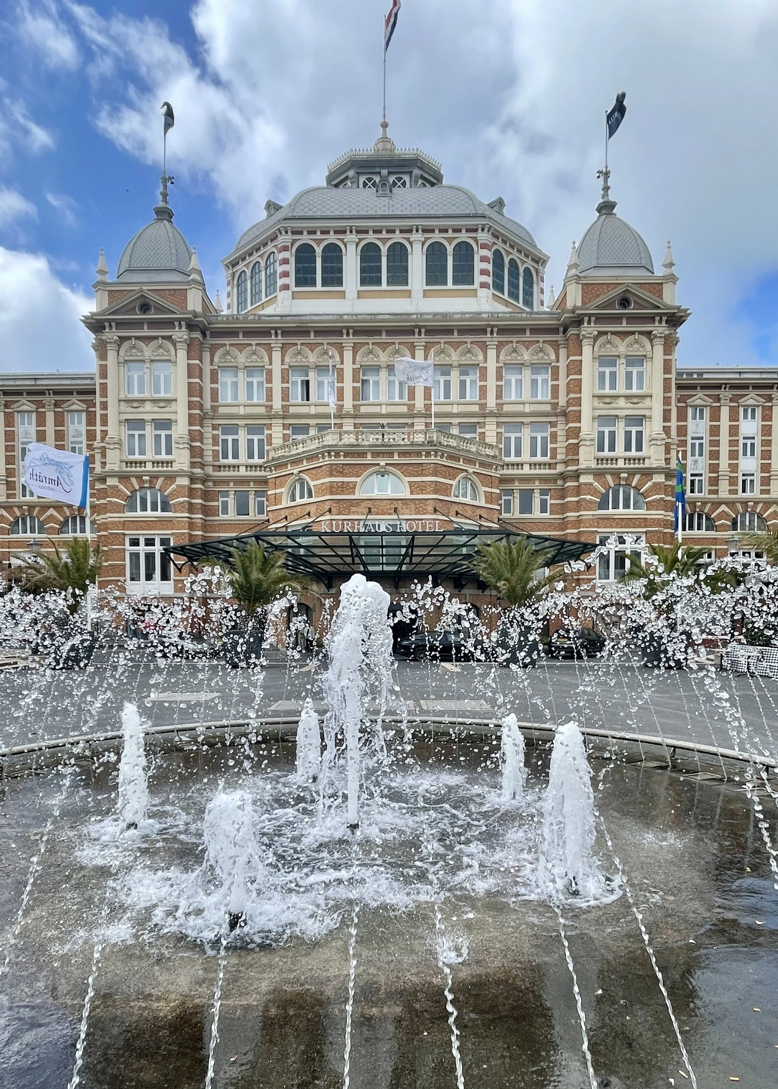 Kurhaus Hotel.jpg