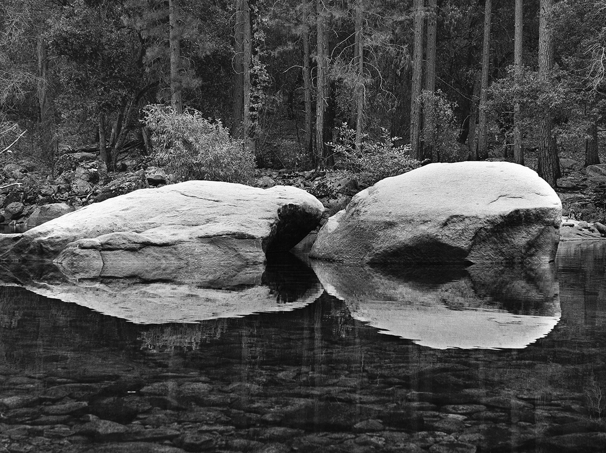 Boulders Merced River - straightened.jpg