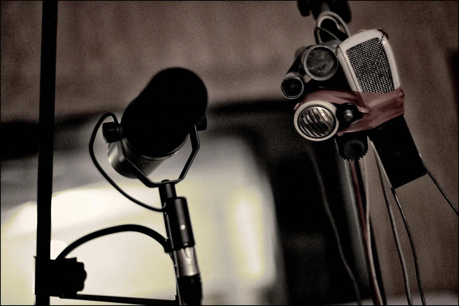 Reslo PD, Grundig, Philips & other various weird little Mics