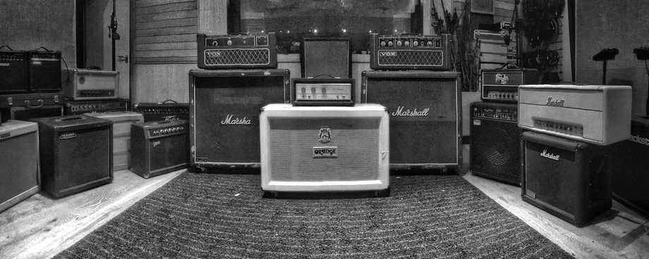 Refurb: Putting Castors On The Amp Wall