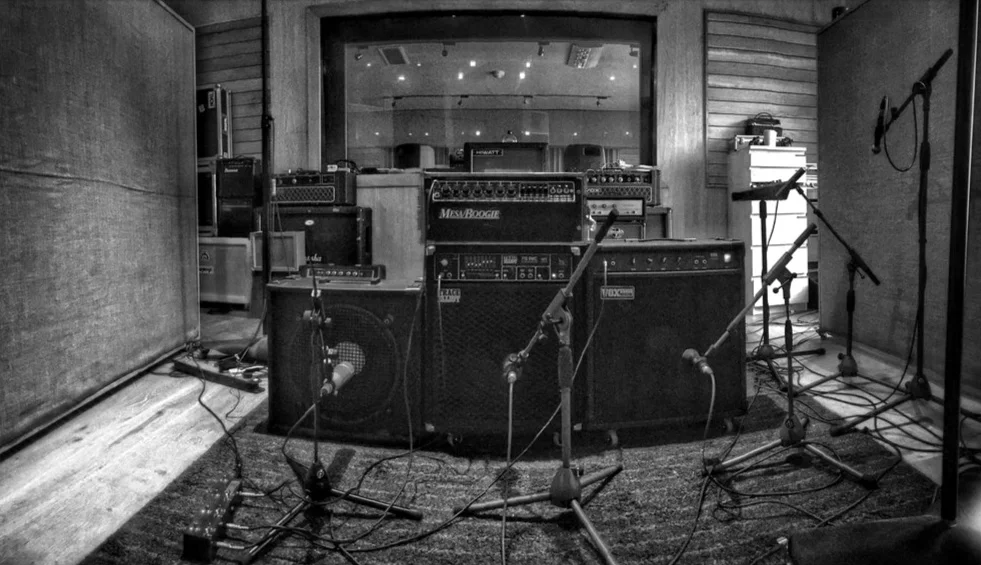 Slackers Day 2 - Bass &amp; Rhythm Guitars