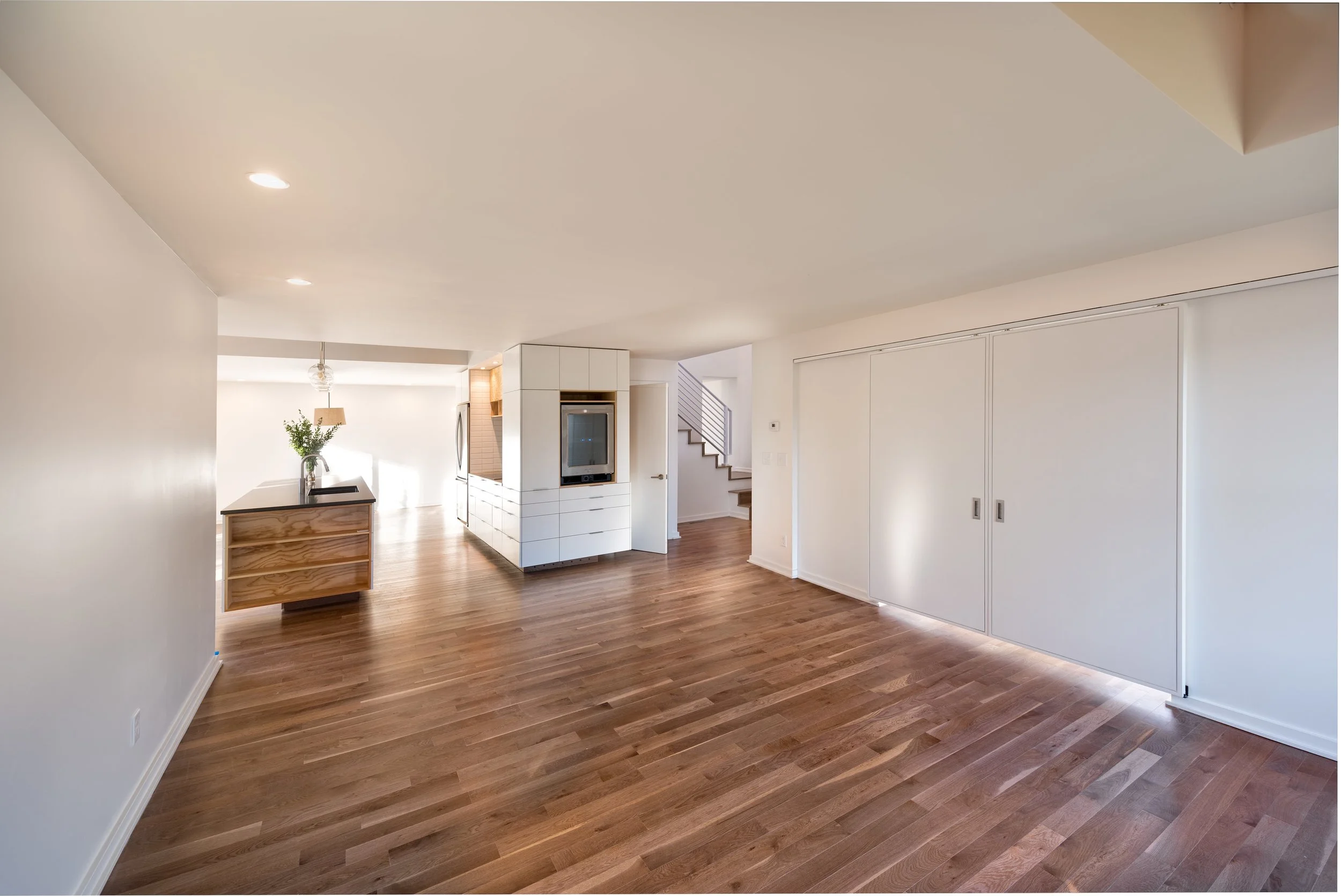 09 Living Room A-min.jpg