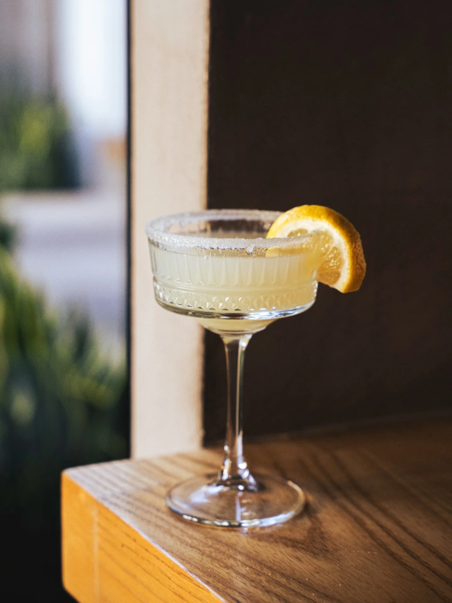 Experience our Japanese Lemon Drop crafted with Suntory Haku Japanese Vodka. Crisp, bright, and perfectly balanced.

#IzakayaOsen #SpecialtyCocktails #FineDining #CraftCocktails