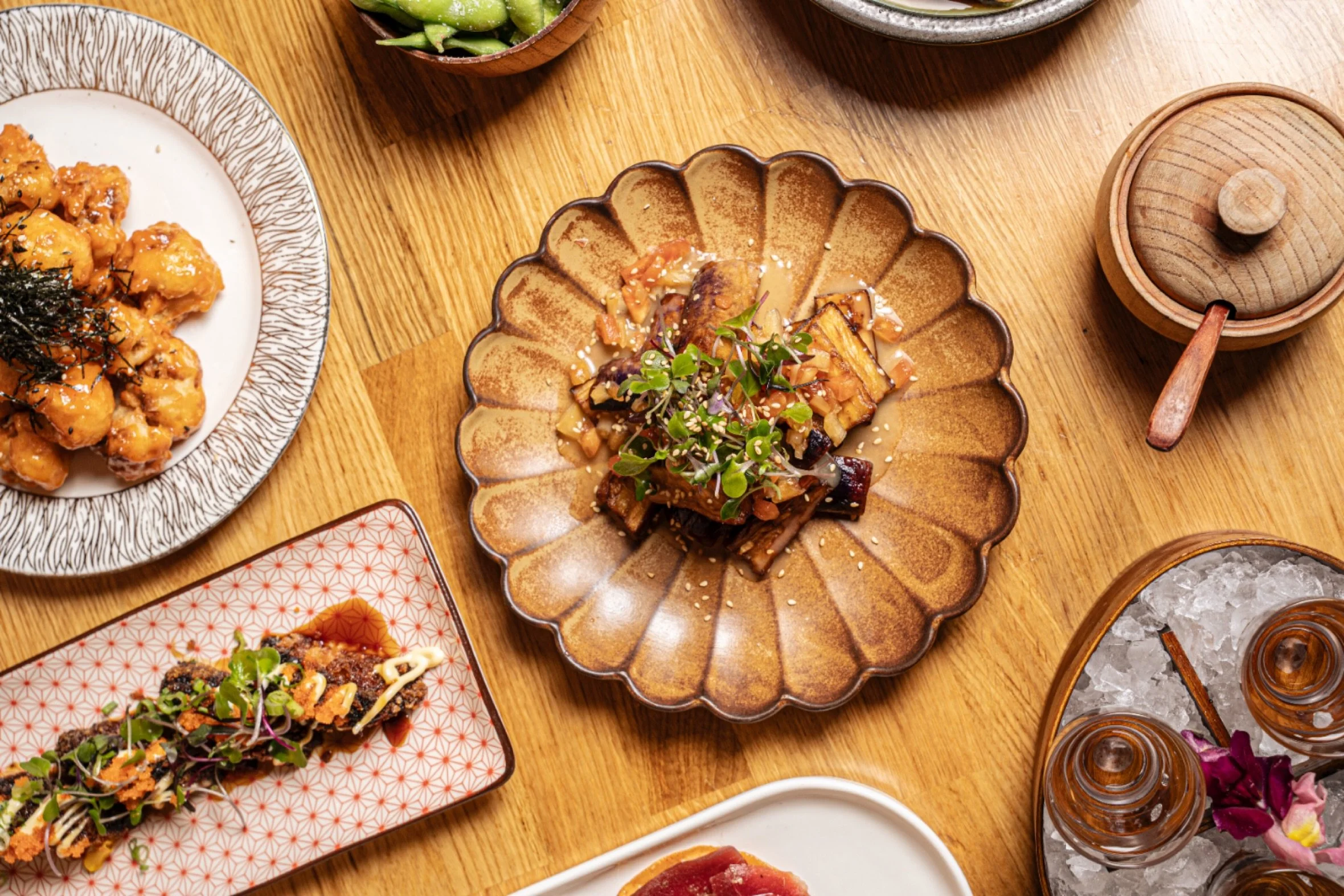We have plenty of interesting appetizers to kick off your meal at Izakaya Osen. 

Check out the full menu at 🌸 https://izakayaosen.com/silverlakemenu

#IzakayaOsen #JapaneseFoodLA
