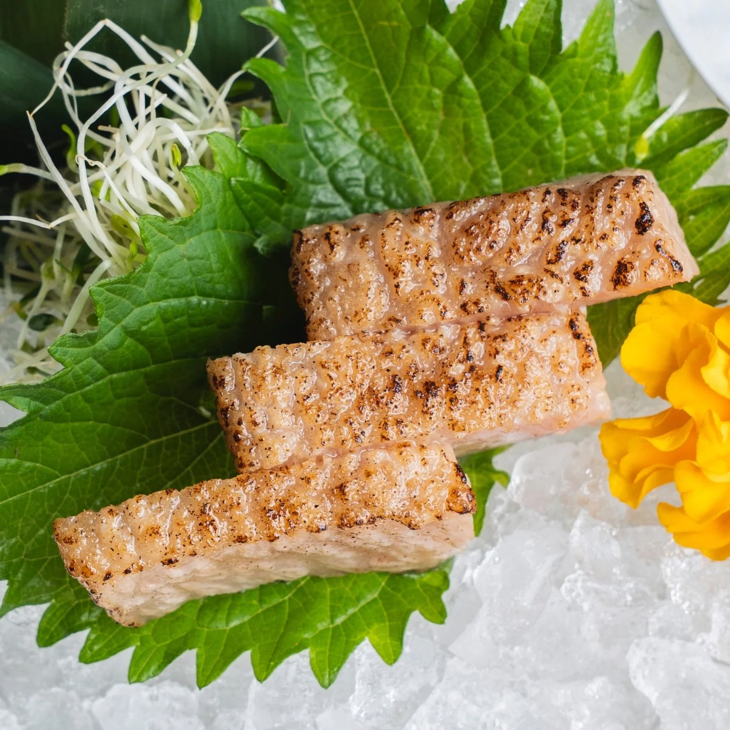 #DineLA Menu 💖🥰

💖 SEARED TORO 🎏
Lightly seared tuna belly sashimi with sweet soy on the side, served with ginger and green onion.
