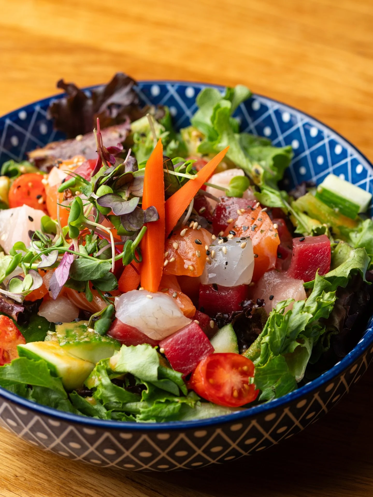 Gluten-Free Alert! 🌿

Sashimi Salad 🥗✨ Spring mix with cucumber, tomato, burdock root, and a colorful mix of diced sashimi, sprinkled with furikake and dressed in zesty ginger and olive oil 🥢