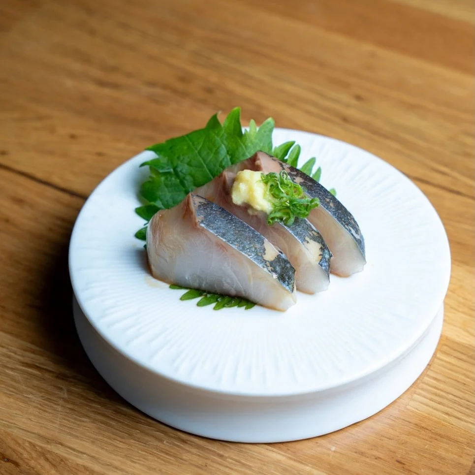 Izakaya Osen Silverlake ✨
Amazing sashimi selection&mdash;featuring shima aji, one of the finest cuts.