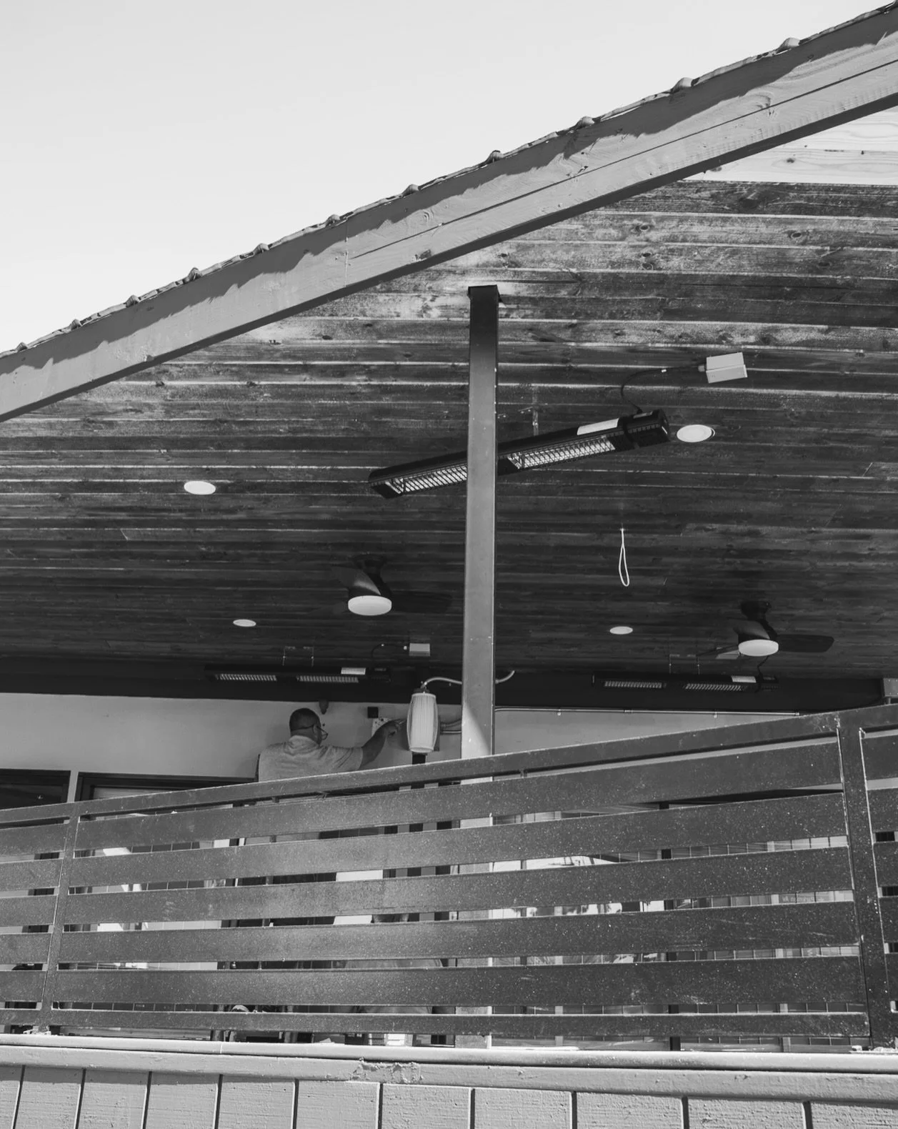 Our new patio at Izakaya Osen Silverlake is almost ready ✨
Construction is almost complete, and we can&rsquo;t wait to welcome you to the new space.
Get ready for cozy nights, premium sushi, drinks, and the perfect Silverlake vibe 🍣🥂
Coming very so