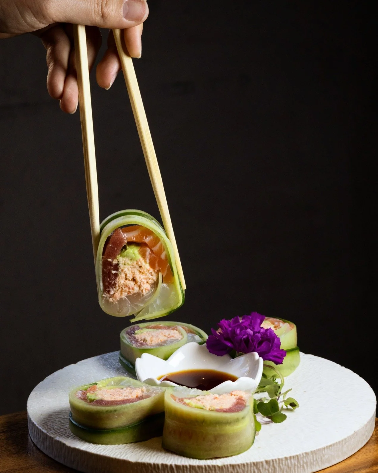 Fresh fish. Cucumber. Ponzu.

Everything else is unnecessary.

#IzakayaOsen #JapaneseCuisine #Sushi #BluefinTuna #FreshFish