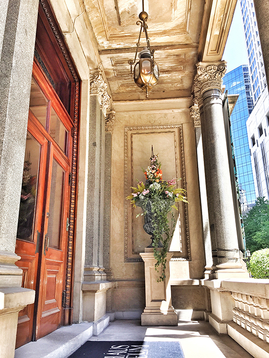 Entrance to the Driehaus Museum.