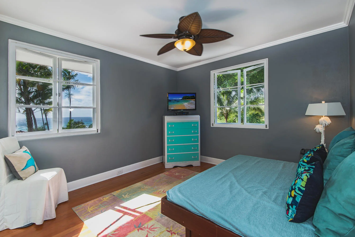 Bright Blue Moment Retreat