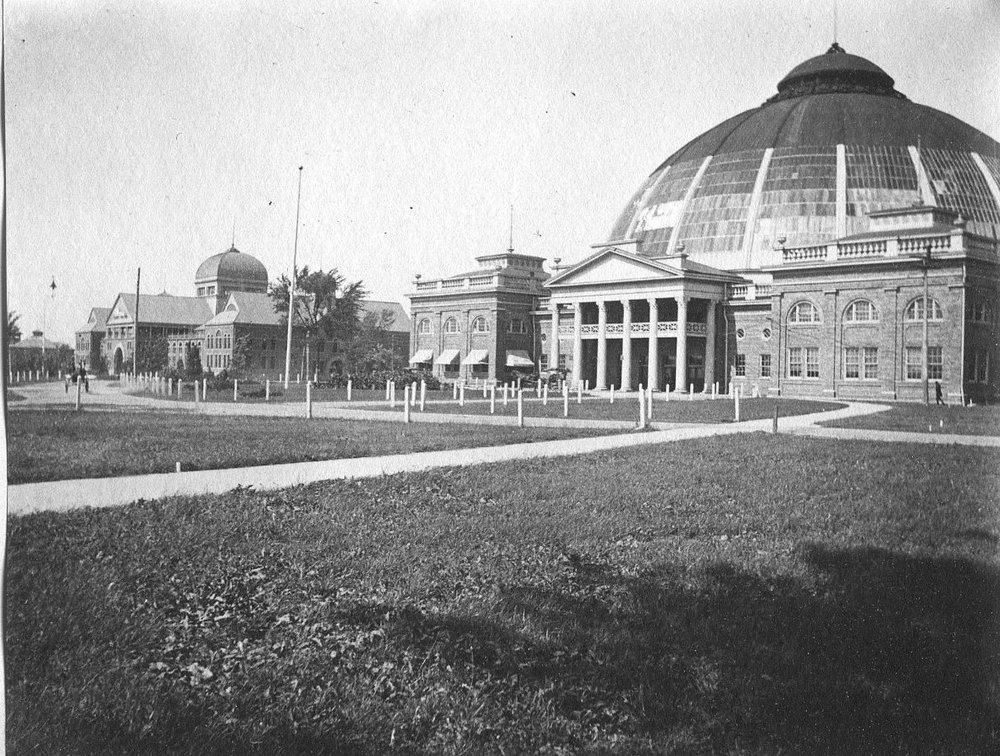 A6-A29  SVC-LL Dome building Exposition building.jpg