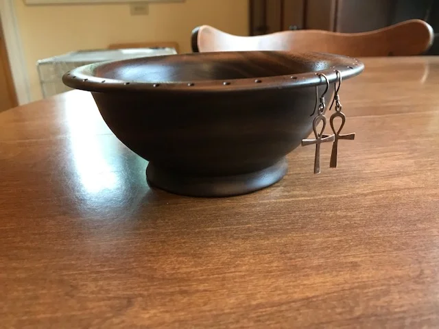 Walnut Ring Holder bowl4.jpg