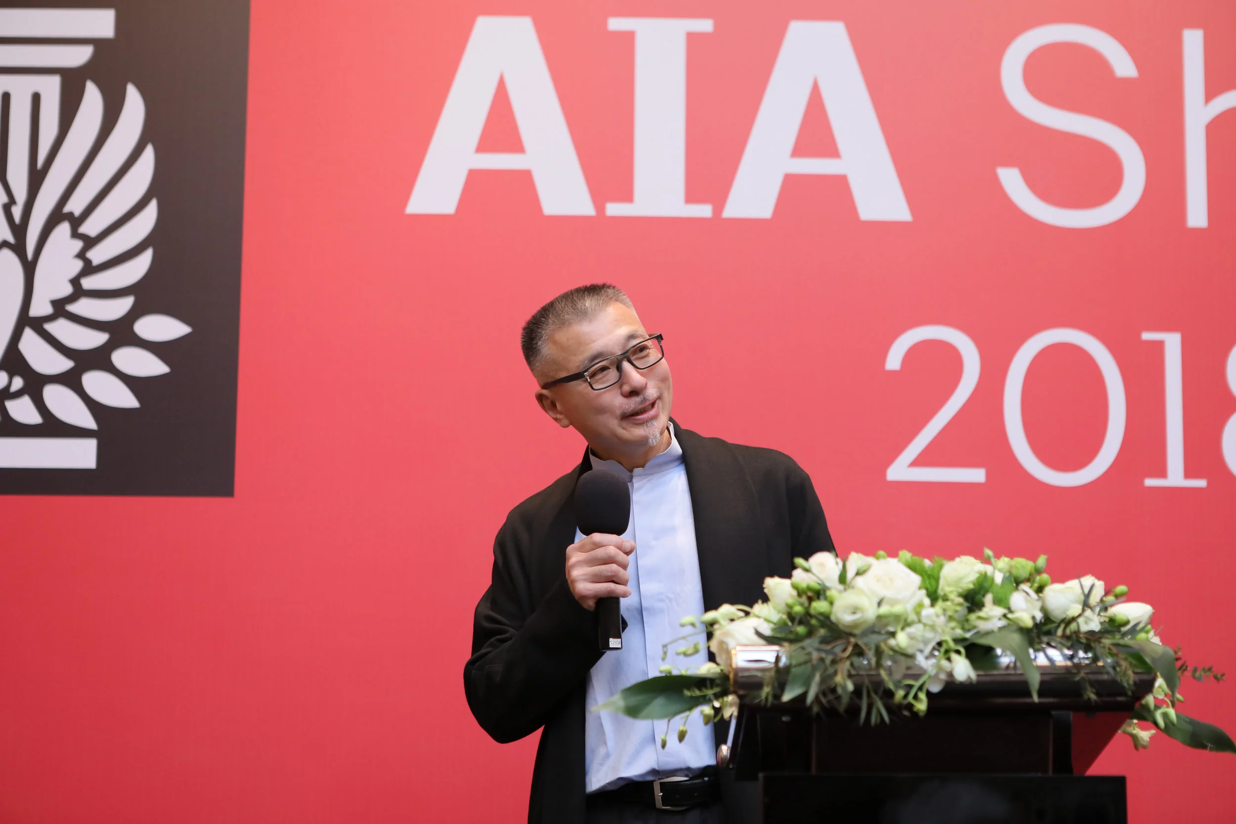 2018 Vice President and 2019 President-elect Silas Chiow served as MC for the 2018 Banquet.