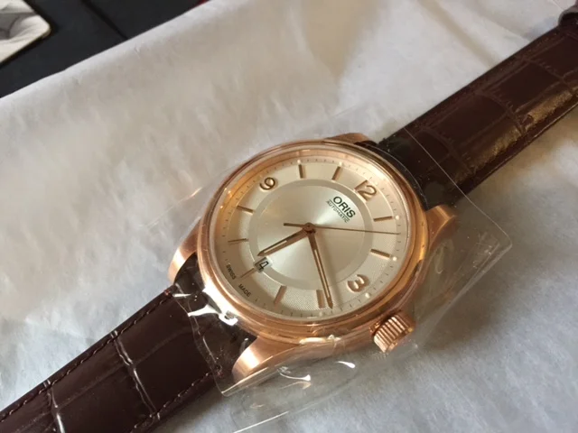 oris classic date 42mm