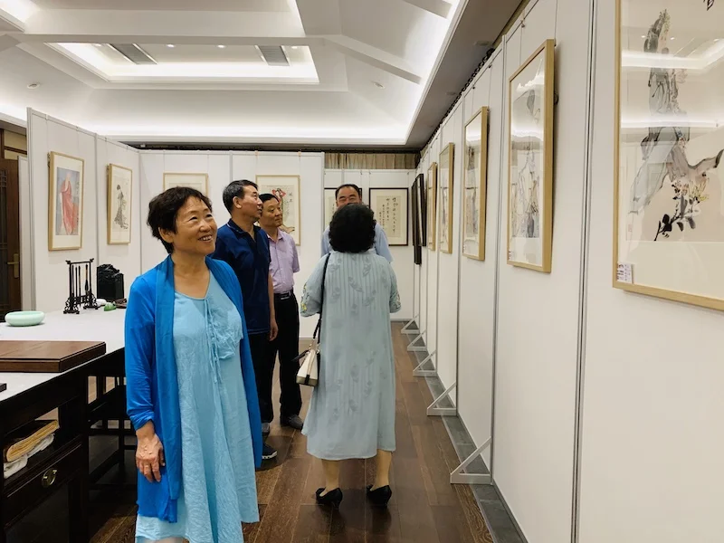 A walk inside the museum