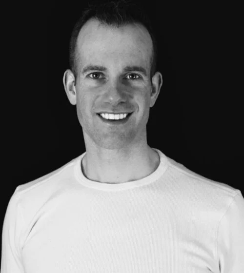 FinalHeadshotSquare-625x700.jpg
