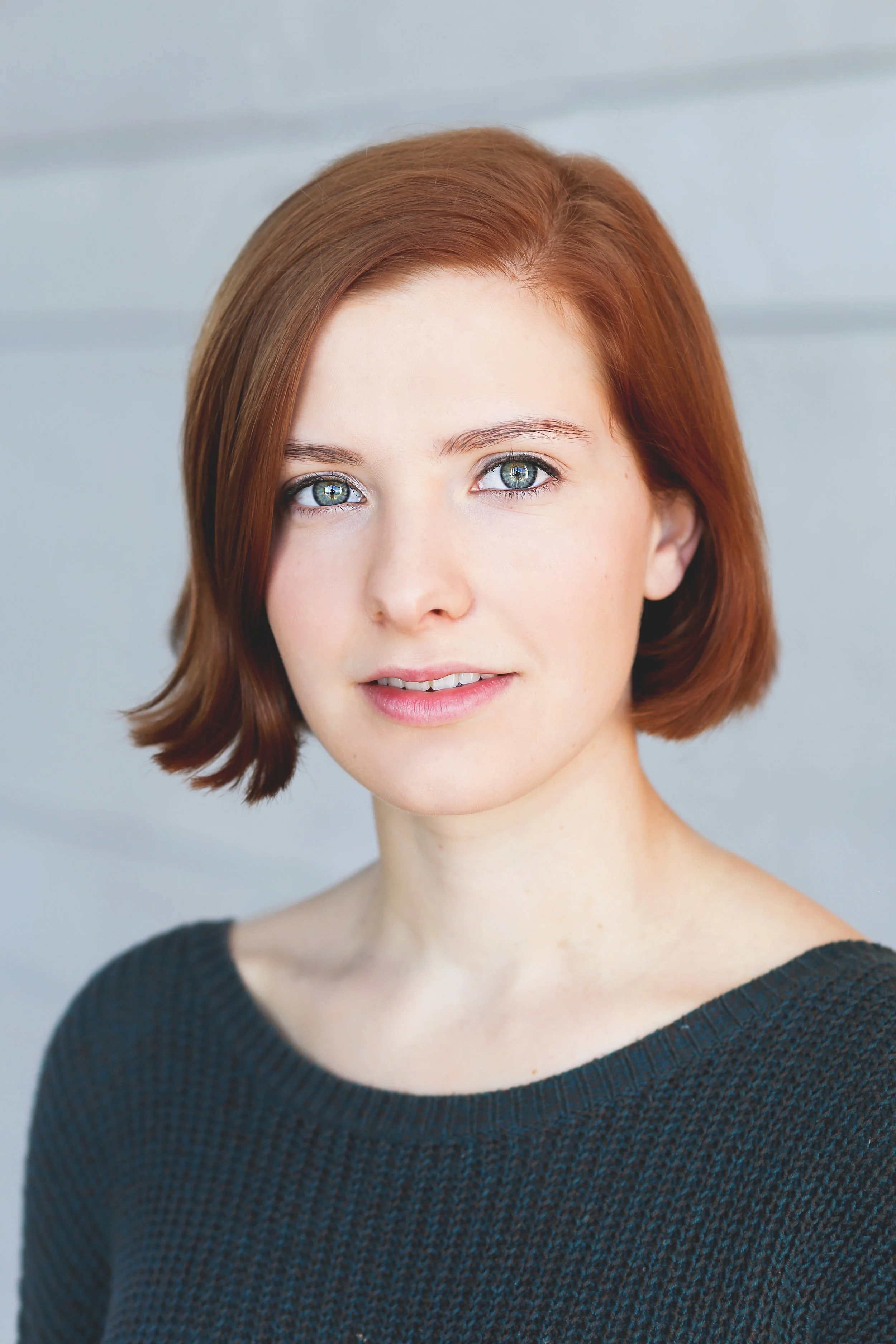 Headshot Rachel Guth.jpg