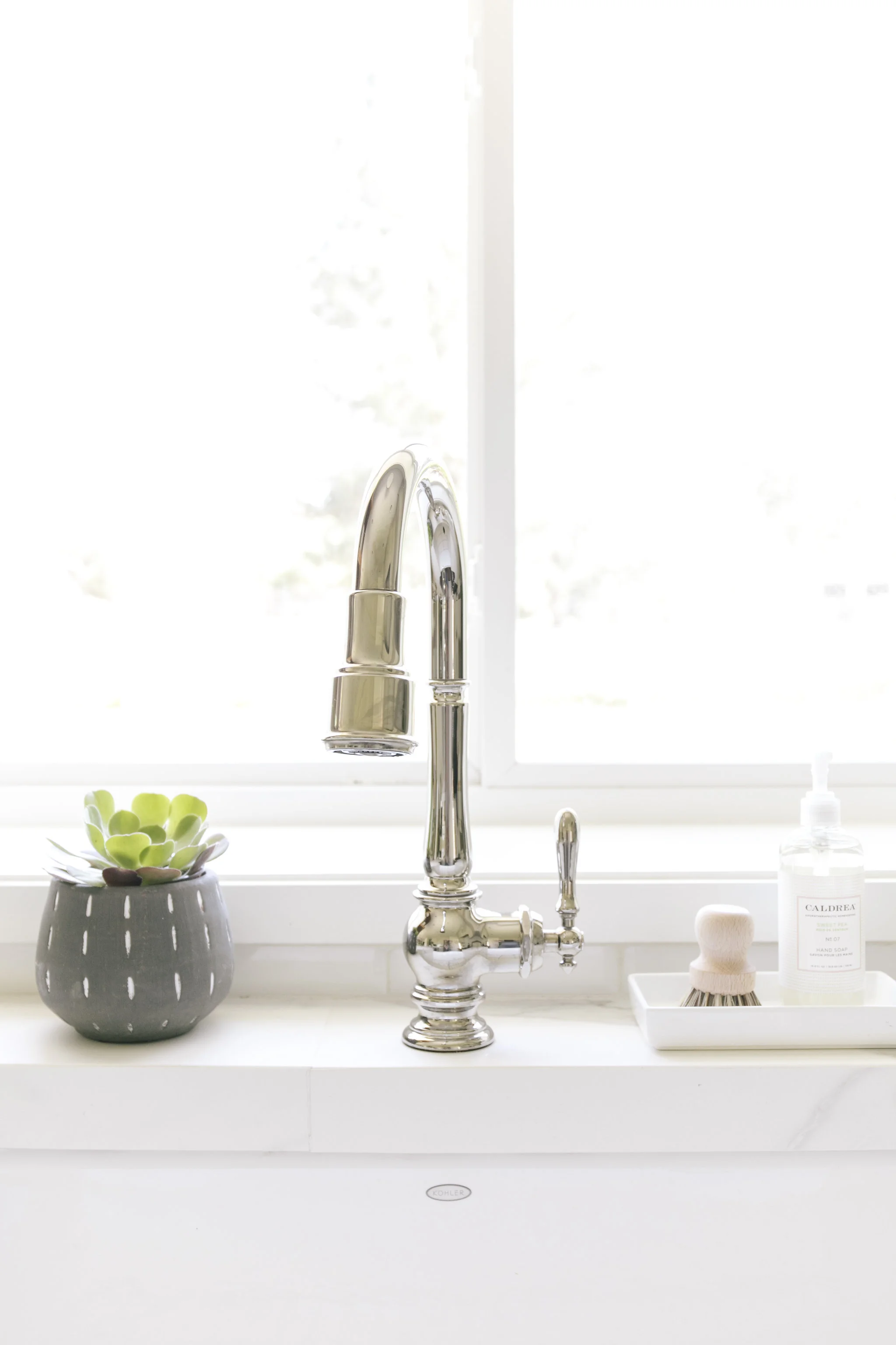 faucet far.JPG