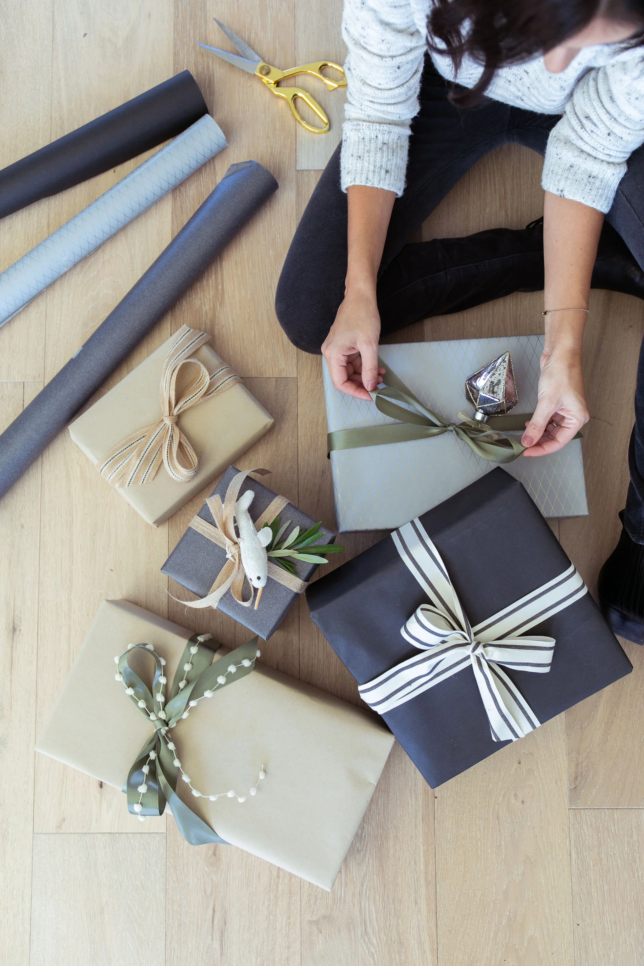 Gift Wrap Guide