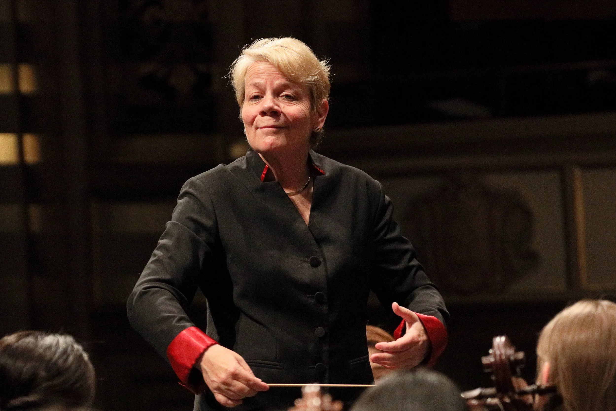  Conductor Marin Alsop | Photos by Phil Channing 