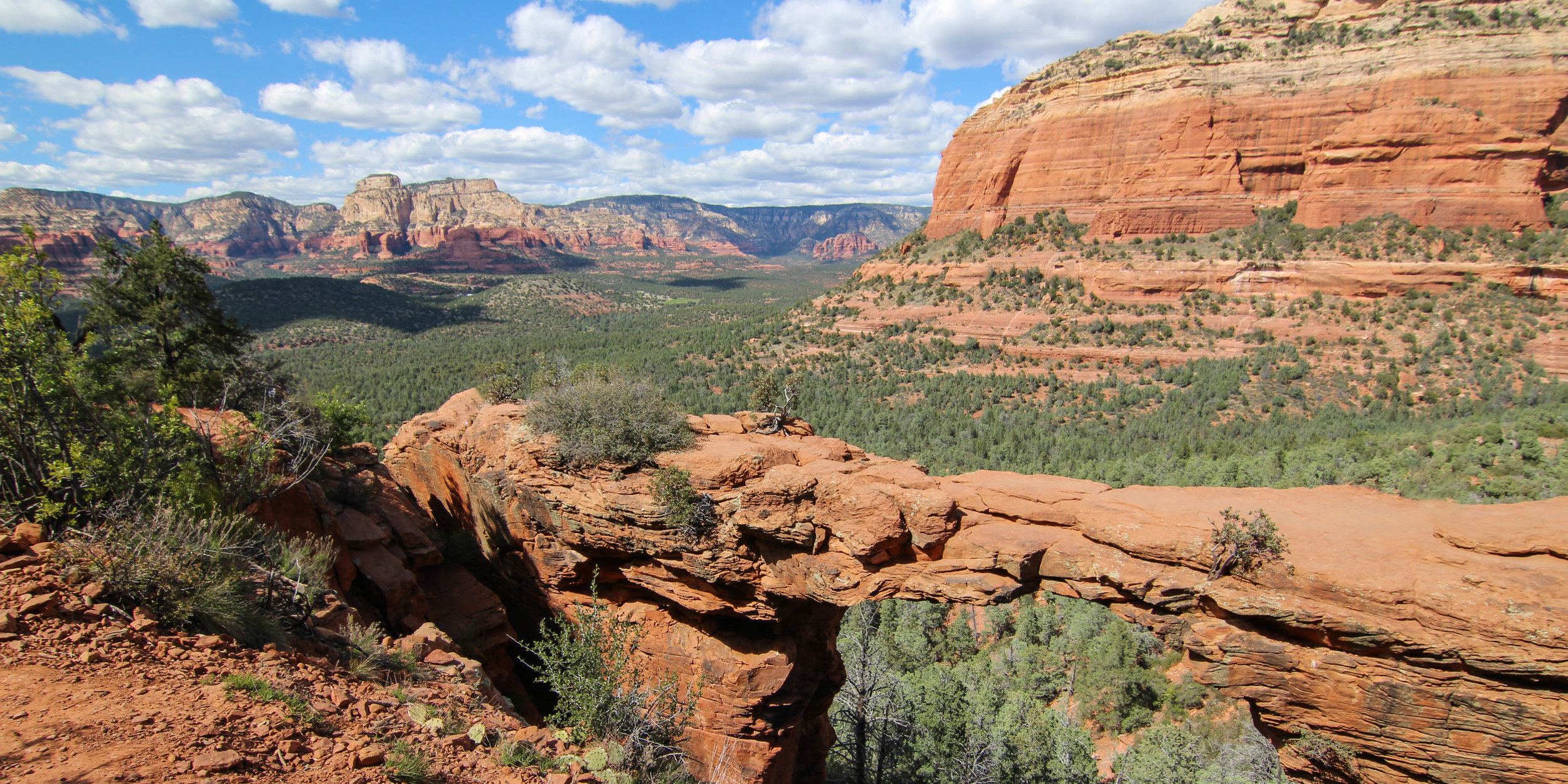 Hike: Devil's Bridge