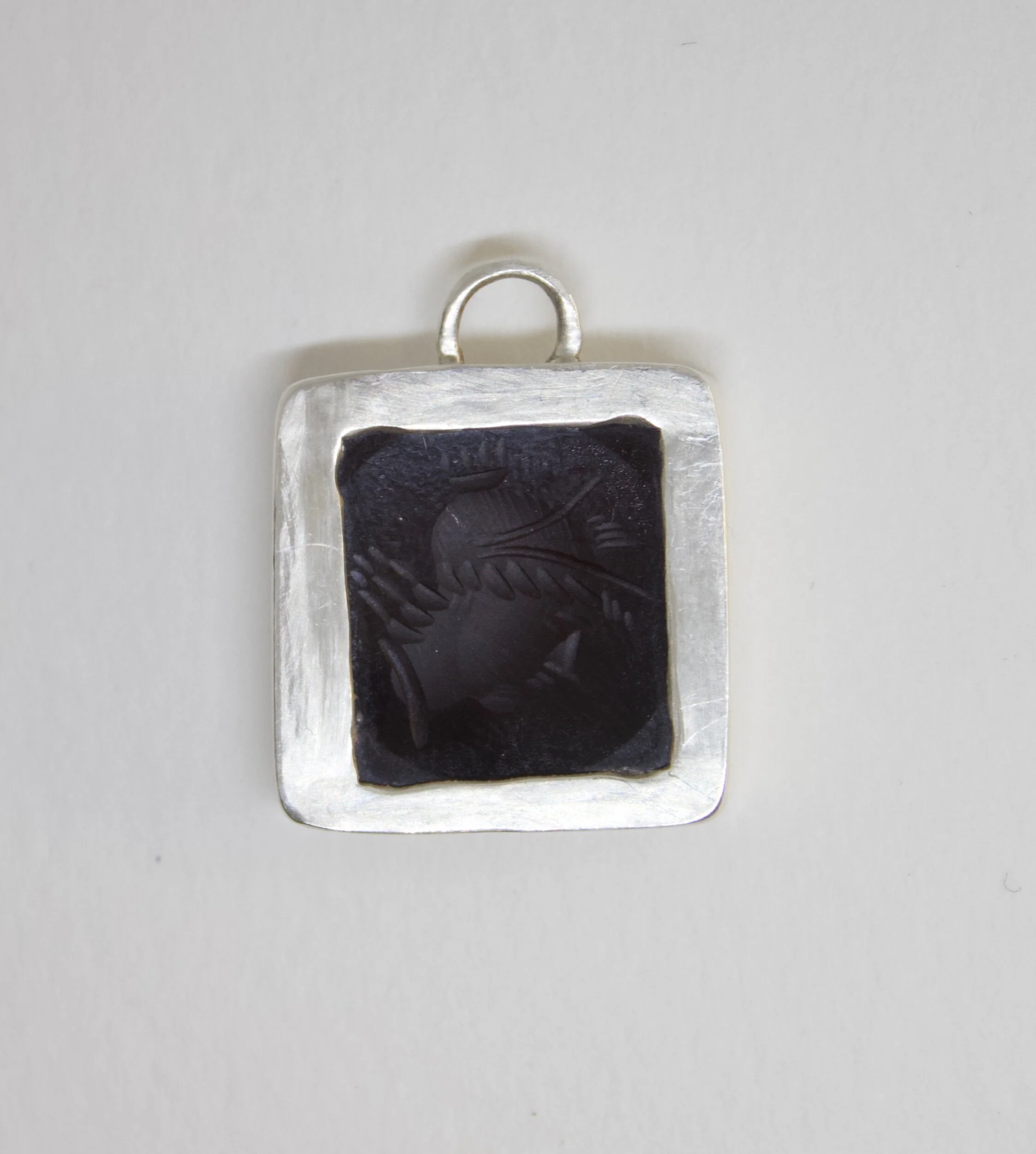 220F98B9-34FD-4382-B5EE-408BA78F11A0