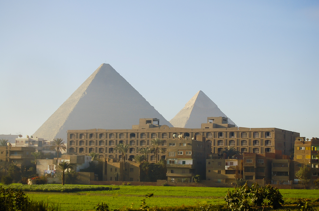 Giza-Plateau---Cairo---Egypt-846686286_1260x836.jpeg