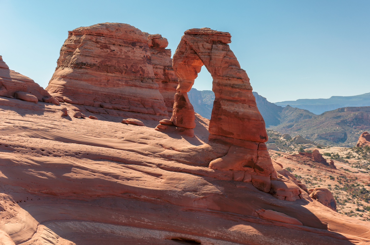 Delicate-Arch,-Utah-916463840_1259x836.jpeg