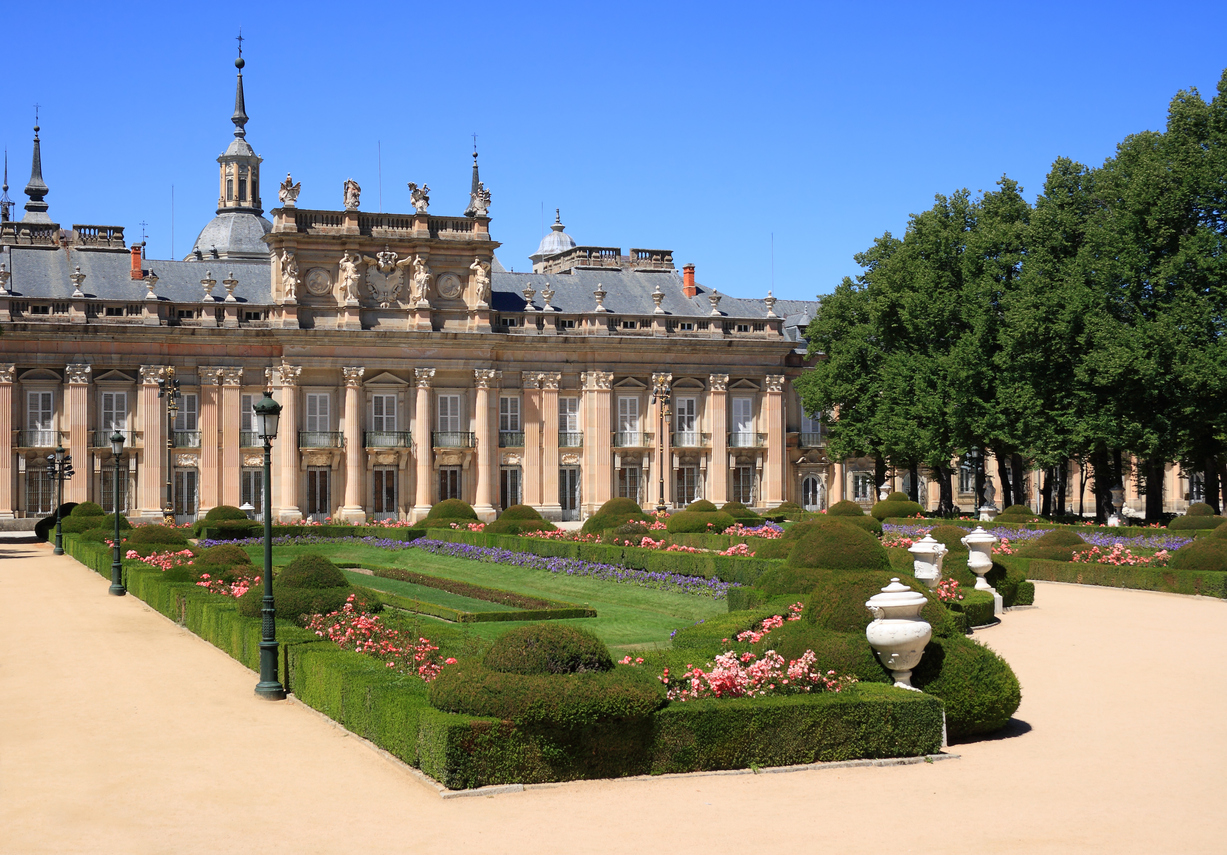 Royal-Palace-of-La-Granja-de-San-Ildefonso-(Spain)-177134401_1228x856.jpeg