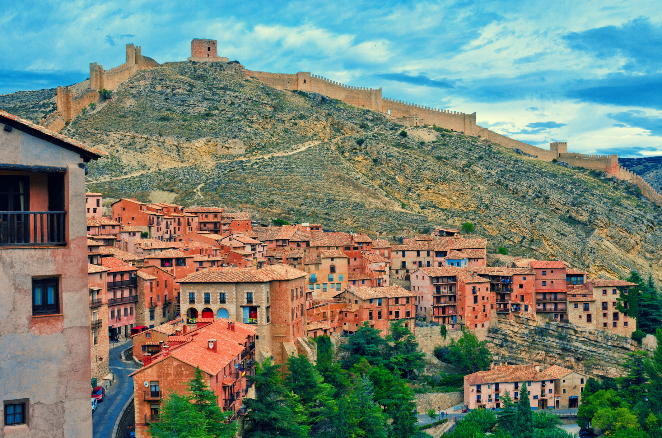 Beautiful-view-of-Albarracin,-Spain.-The-popular-landmark-of-Aragon.-837194964_2131x1412 (1).jpeg