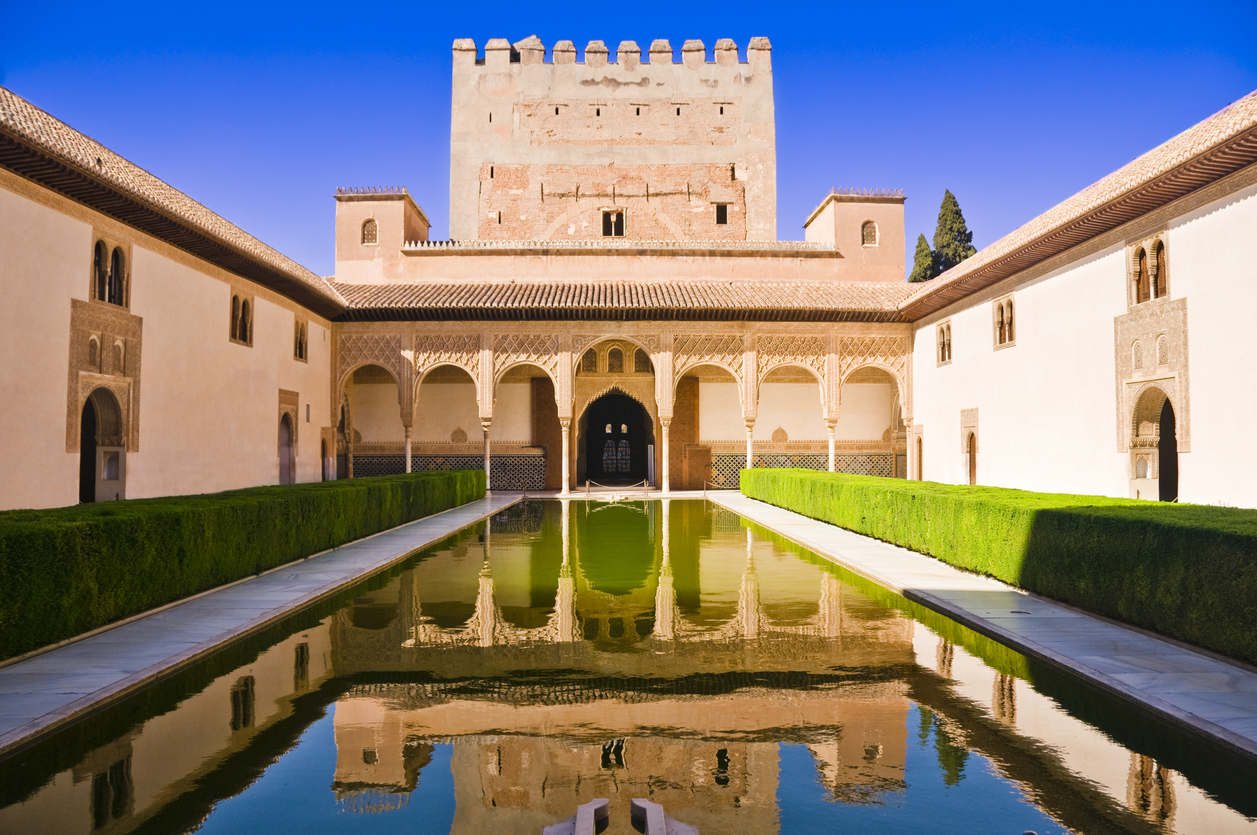 Palacios-Nazaries-at-Alhambra-in-Granada,-Spain-162690378_1257x835.jpeg