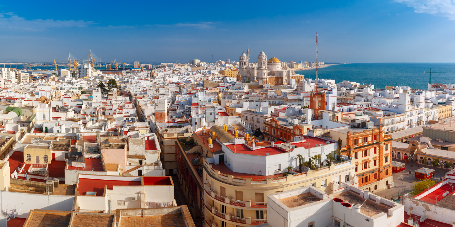 Rooftops-and-Cathedral-in-Cadiz,-Andalusia,-Spain-697931018_1453x727.jpeg